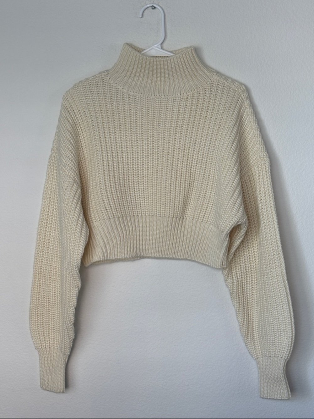 Lovers + Friends Cream Cropped Mockneck Pullover Cable Knit Chunky Wool Blend